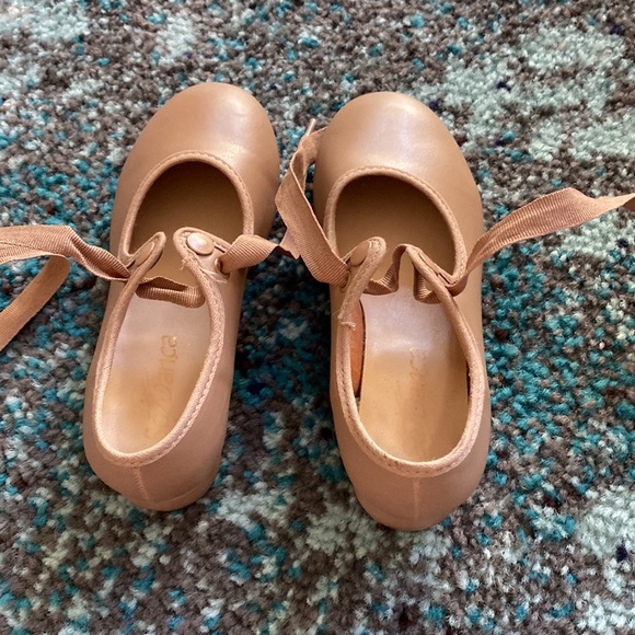 So Danca Tap Shoes Size 11 - Picture 3 of 5